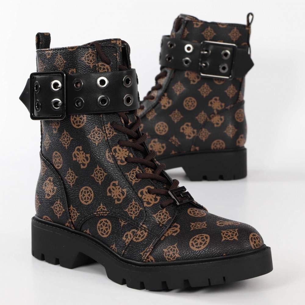 Schnürboots mit Monogramm-Muster und Schnalle