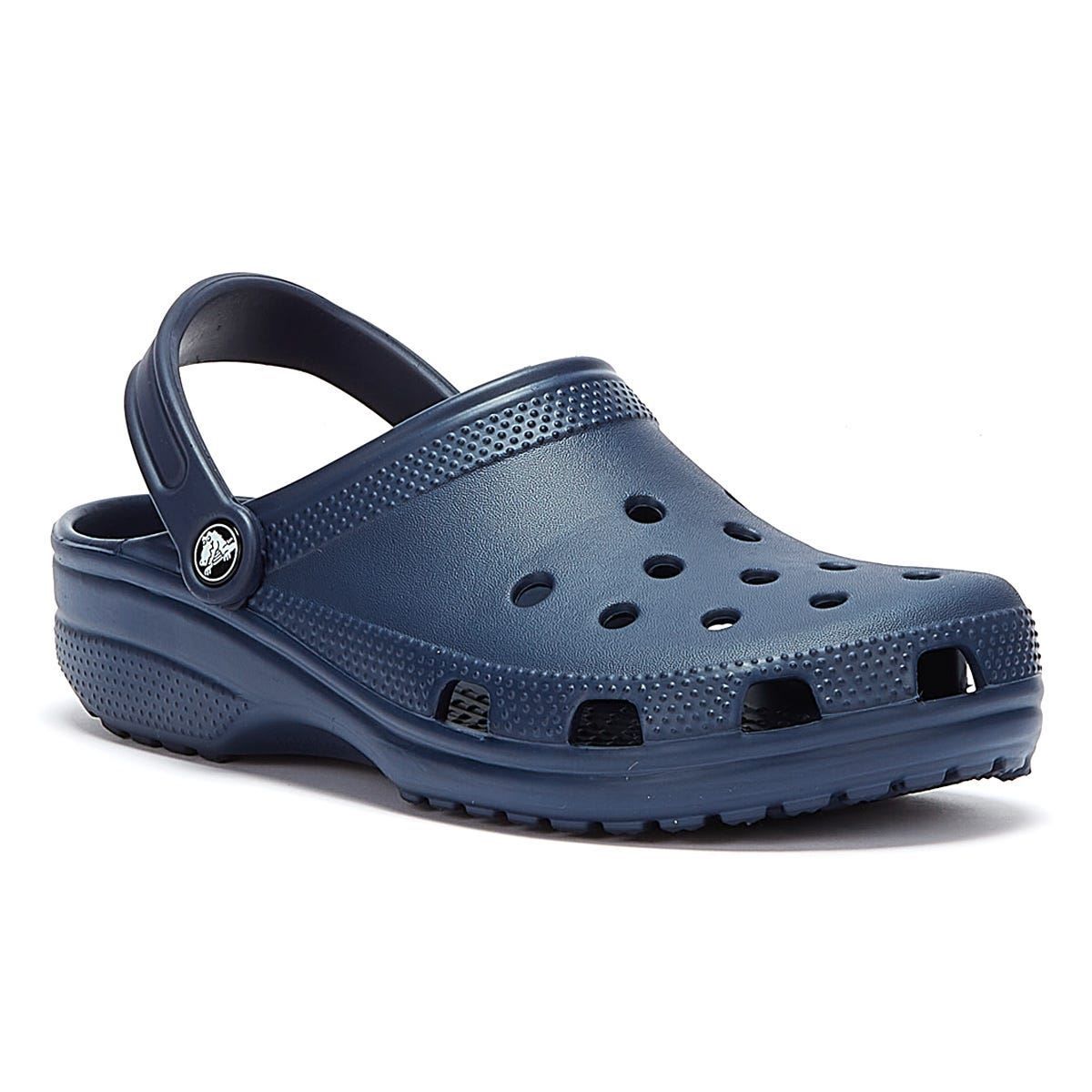 Klassische leichte belüftete Slipper
