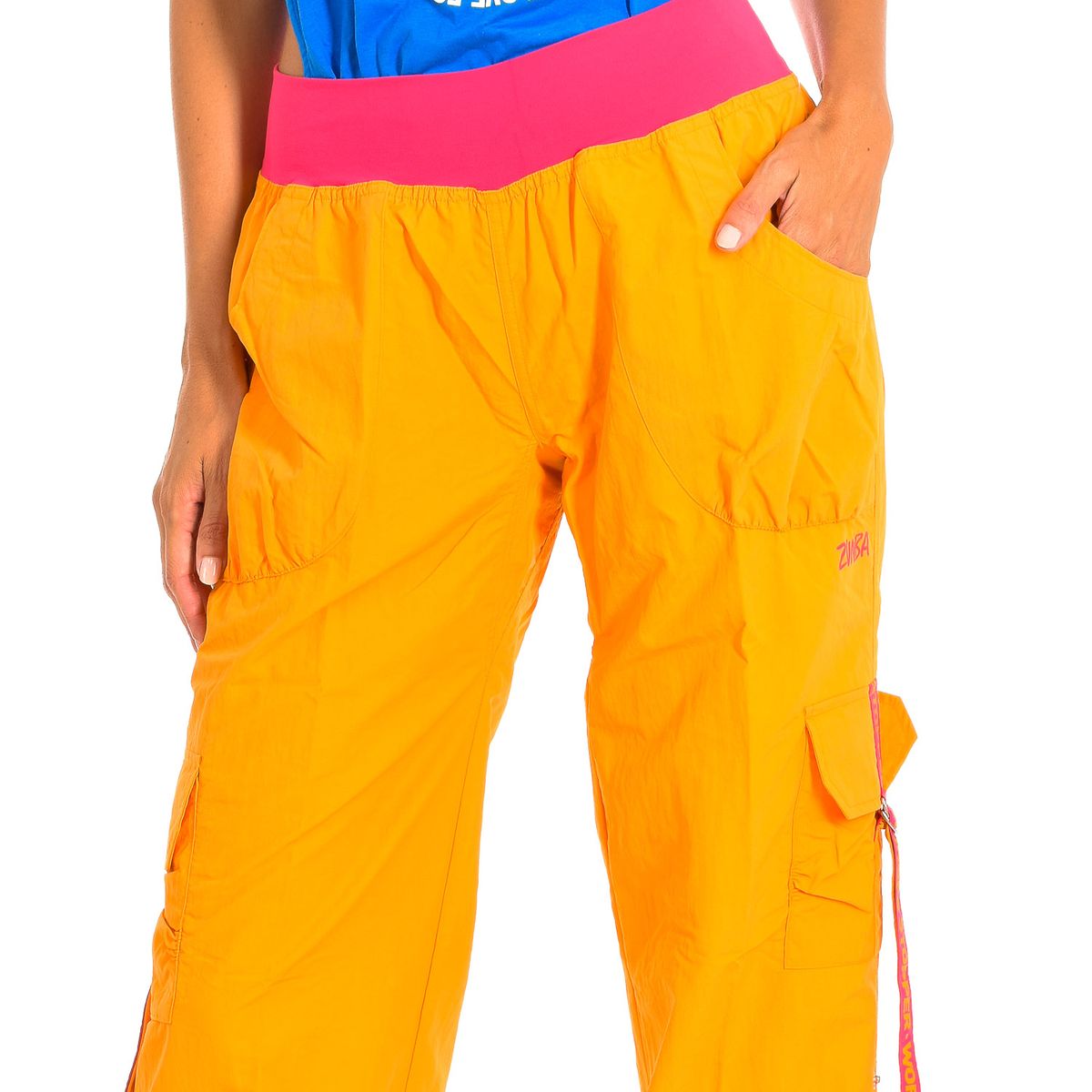 Cargo-Sporthose mit hohem Bund