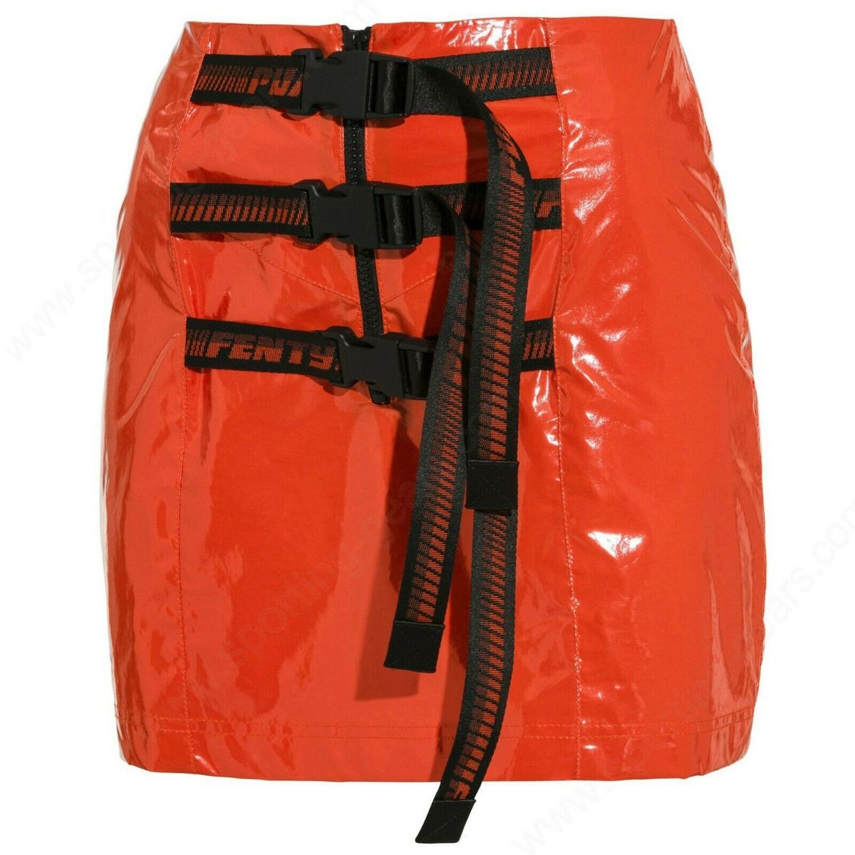 Oranger Minirock mit Schnallendetail