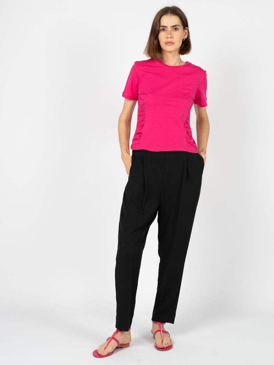 Karottenhose mit Bügelfalte und Gummizug