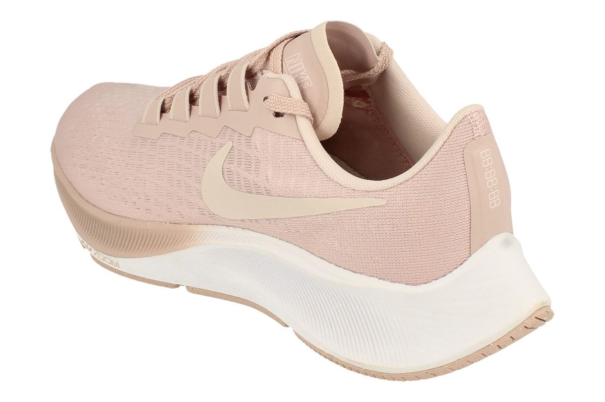 Air Pegasus 37 Laufschuhe