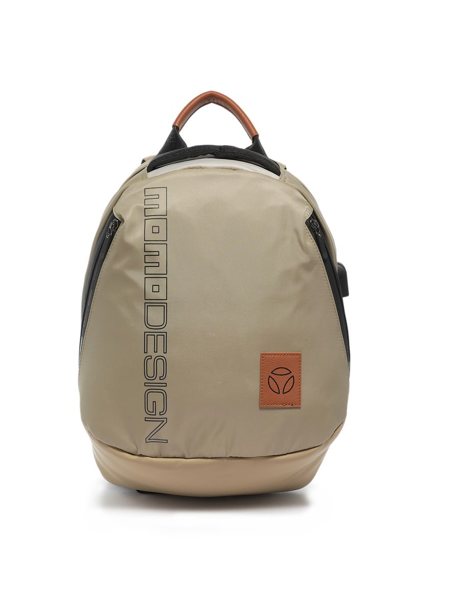 Minimalistischer Freizeitrucksack mit Logo-Detail