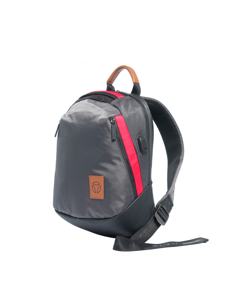 Urbaner Utility-Rucksack mit Lederdetails
