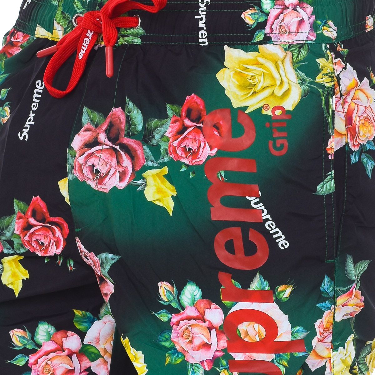 Badeshorts mit Blumenmuster und Kordelzug