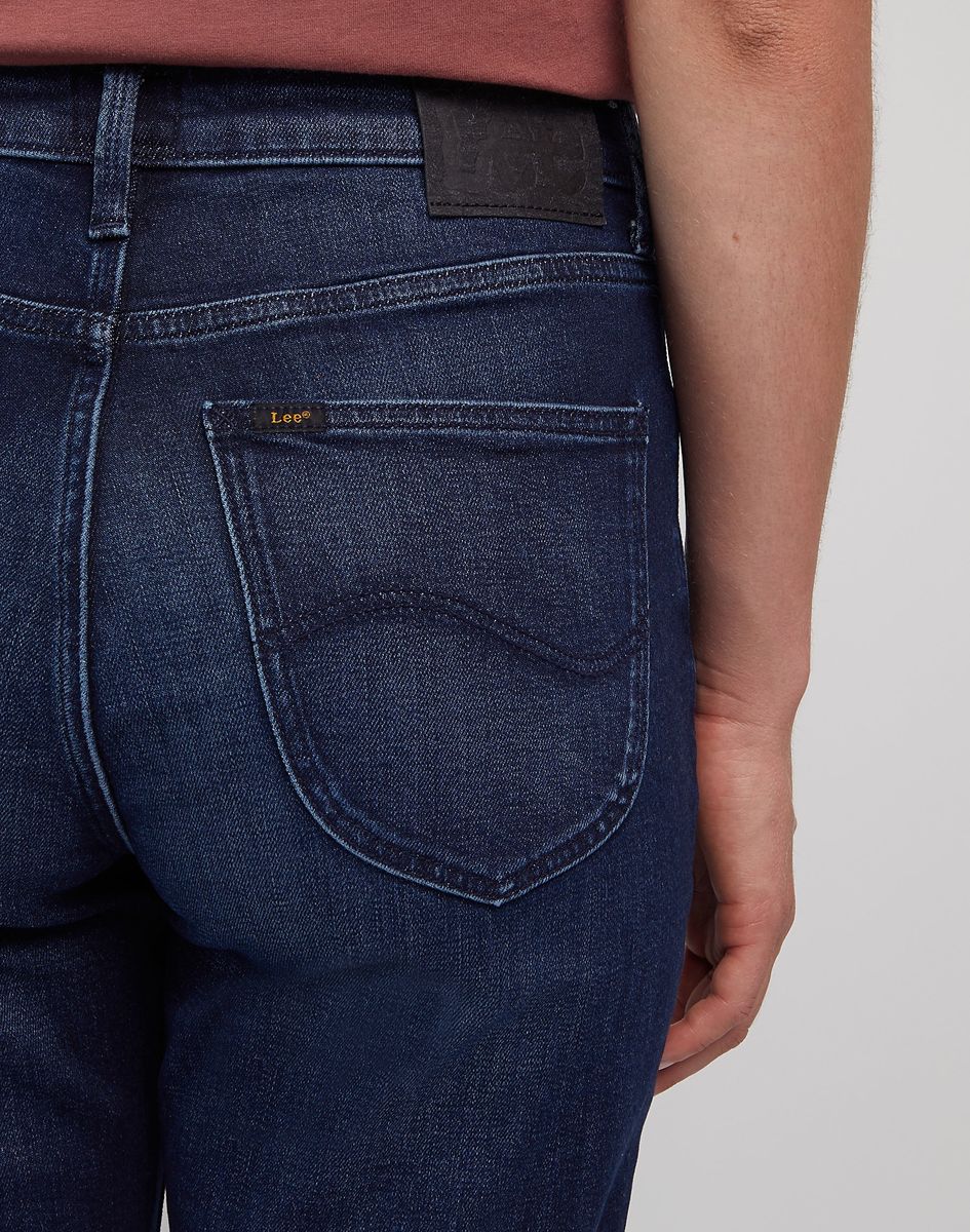 High-Waist Jeans mit geradem Bein