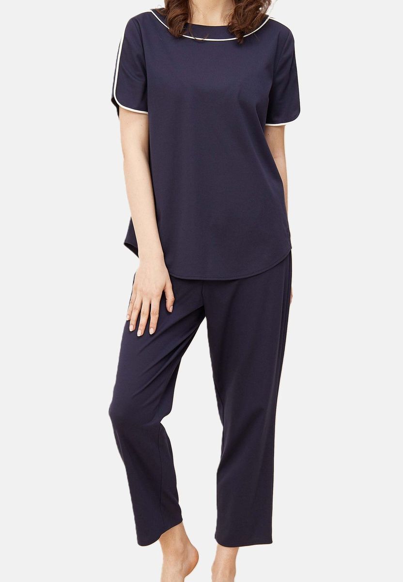 Marineblaues kurzärmeliges Pyjama-Set