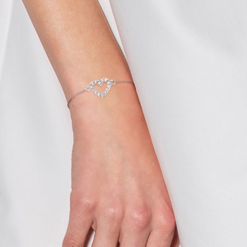 Armband mit pavégefasstem Herz