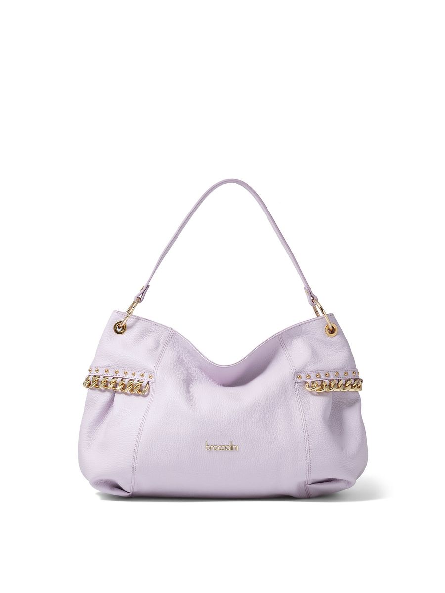 Ledertasche mit Kettendetail