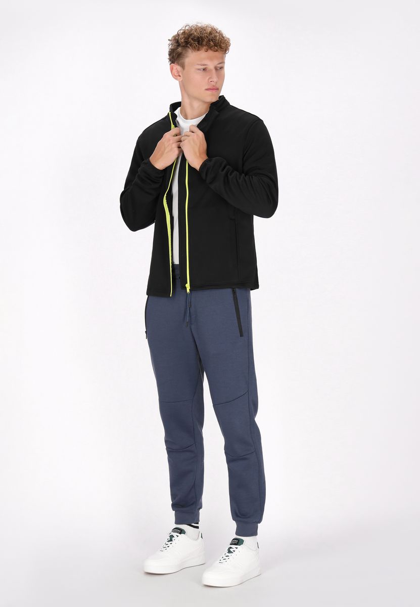 Sportliche Performance-Jacke mit Reißverschluss