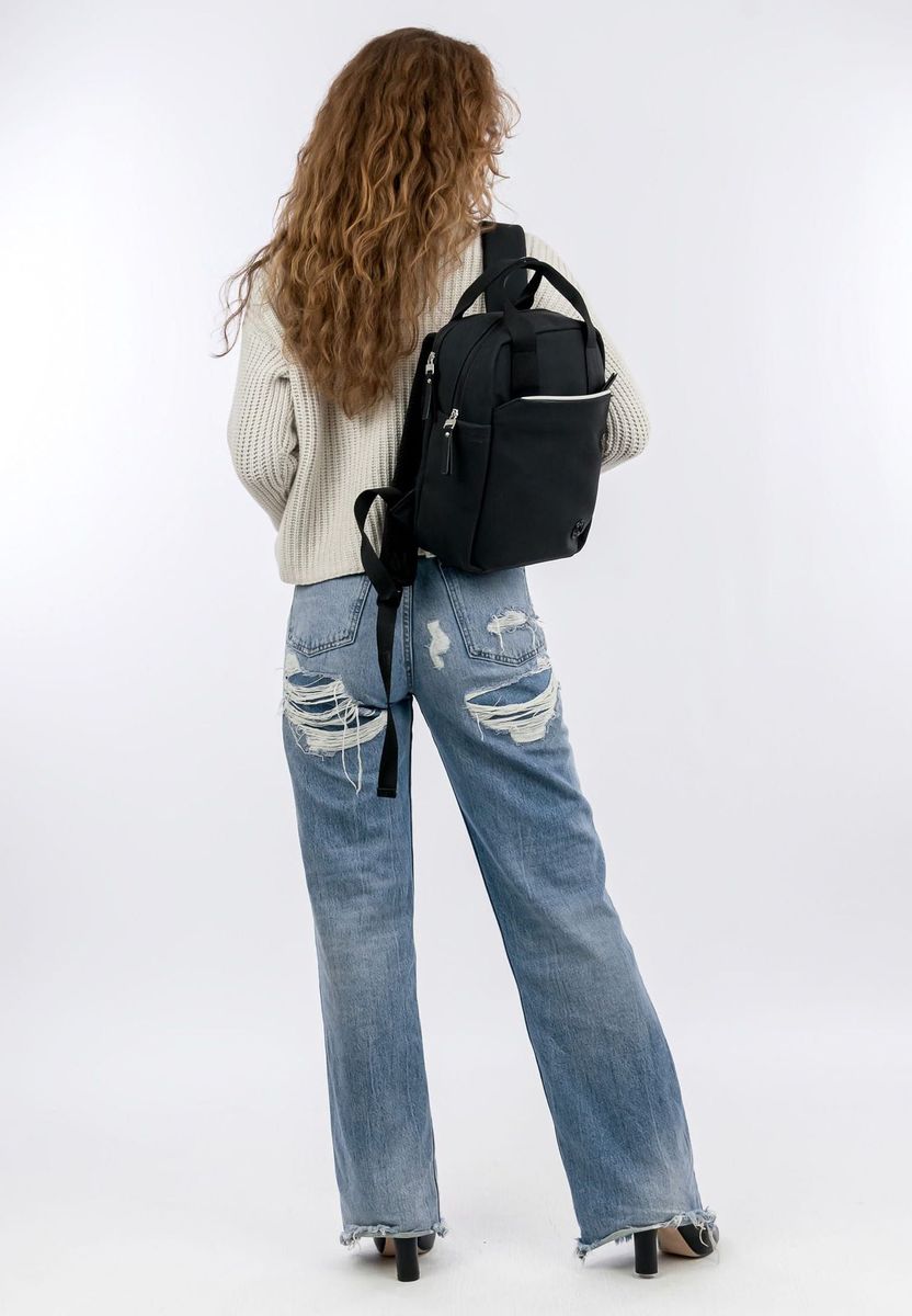 Vielseitiger Mini Rucksack mit Laptopfach