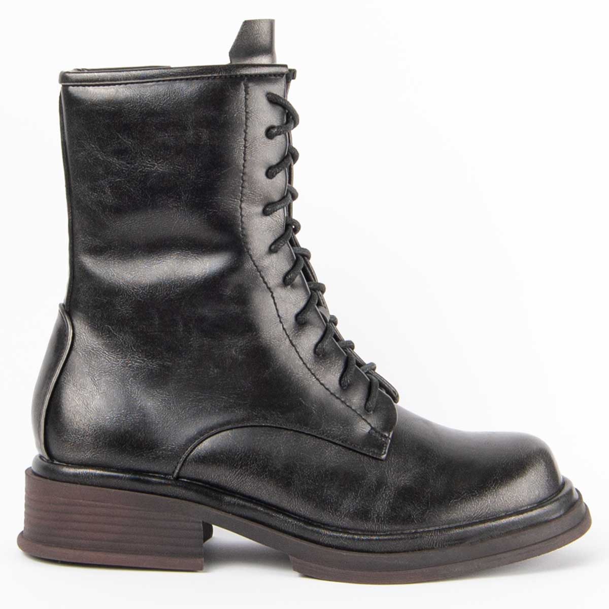 Schwarzer Leder Schnürstiefel bis zur Wade