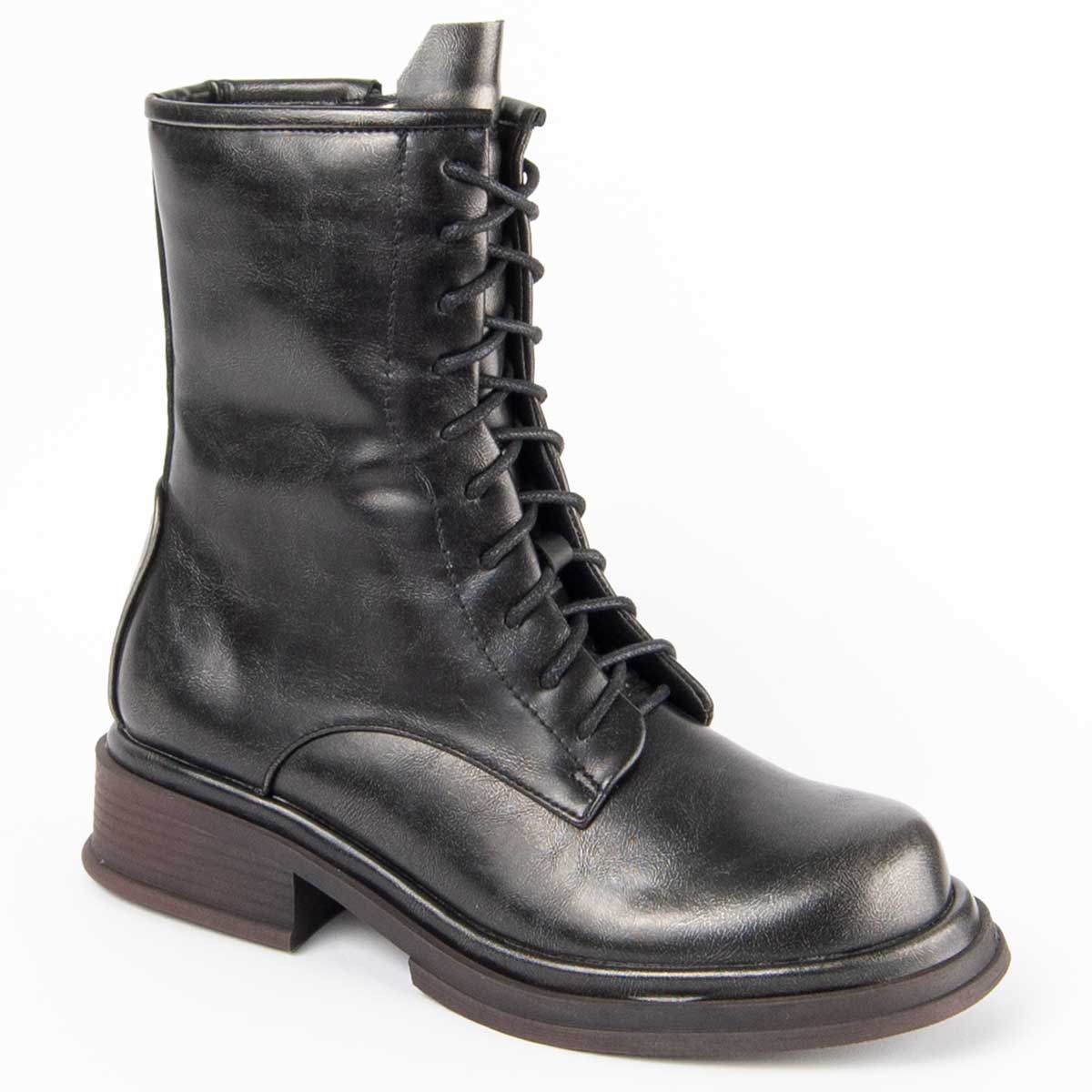 Klassische Leder-Schnürstiefel im Combat-Stil