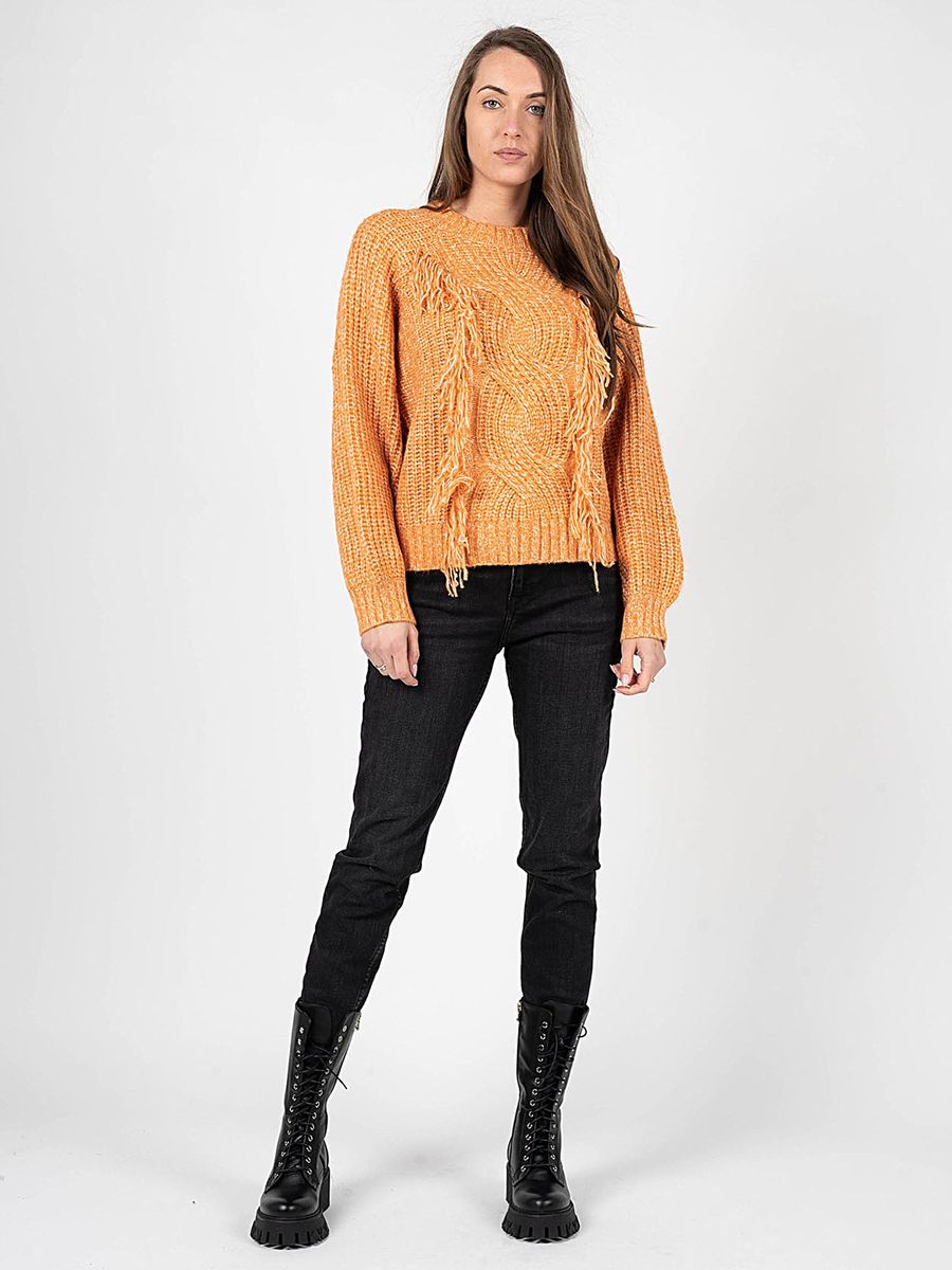 Strickpullover mit Zopfmuster und Fransen