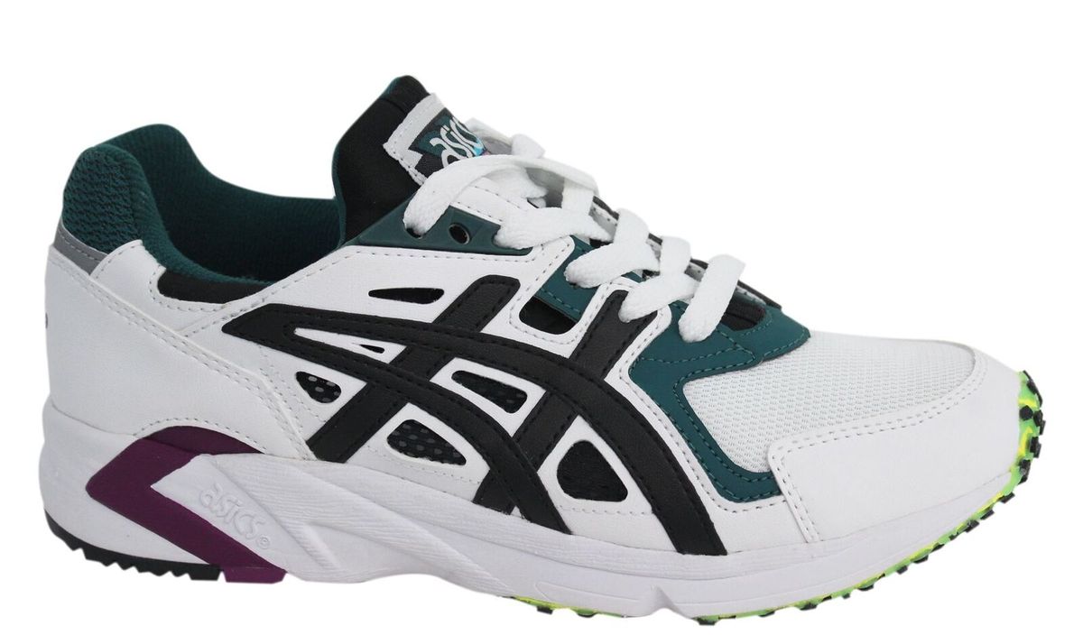 Retro-inspirierter Laufschuh-Trainer