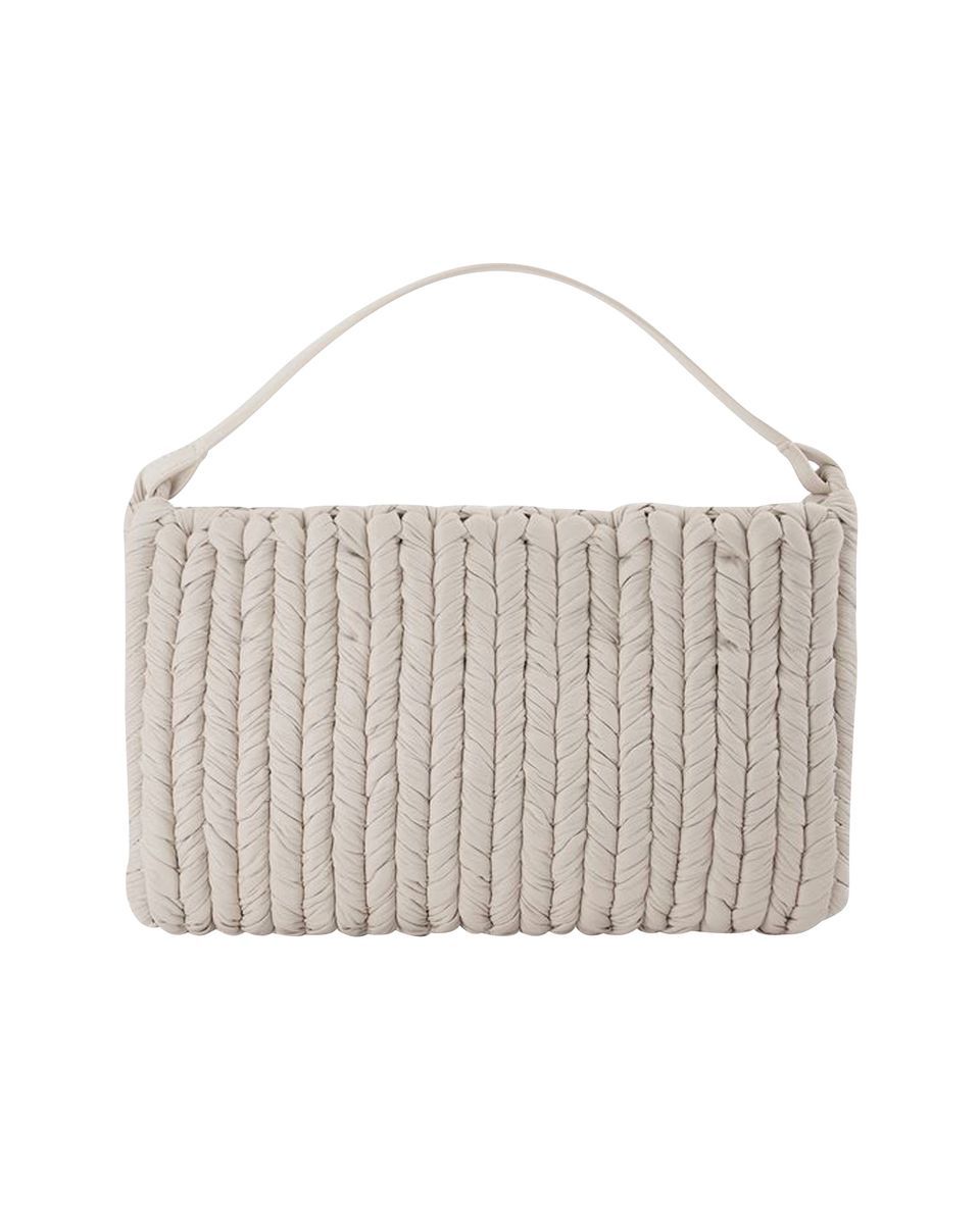 Geflochtene Schultertasche aus veganem Leder