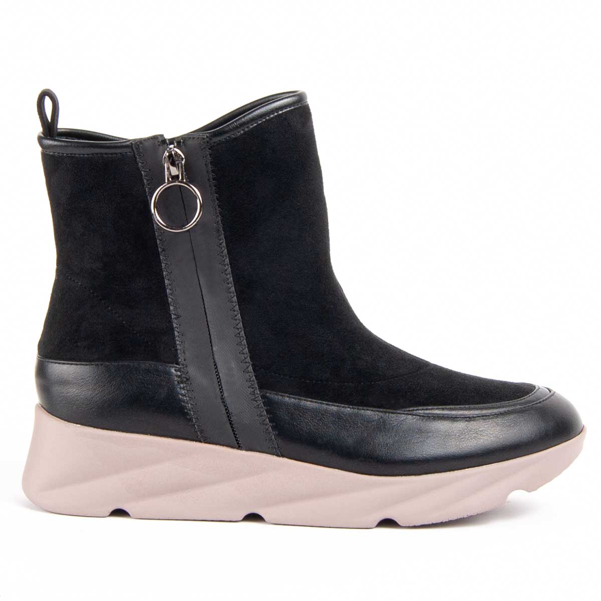 Lässiger Keil-Stiefelette mit Reißverschluss