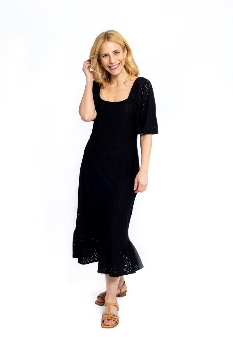 Midi-Kleid mit Lochstickerei und Rüschen