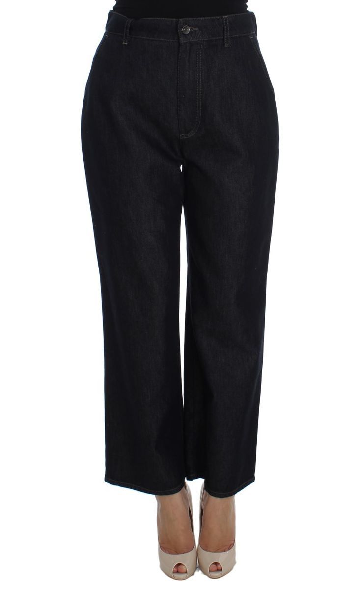 Jeans aus dunklem Denim mit weitem Bein