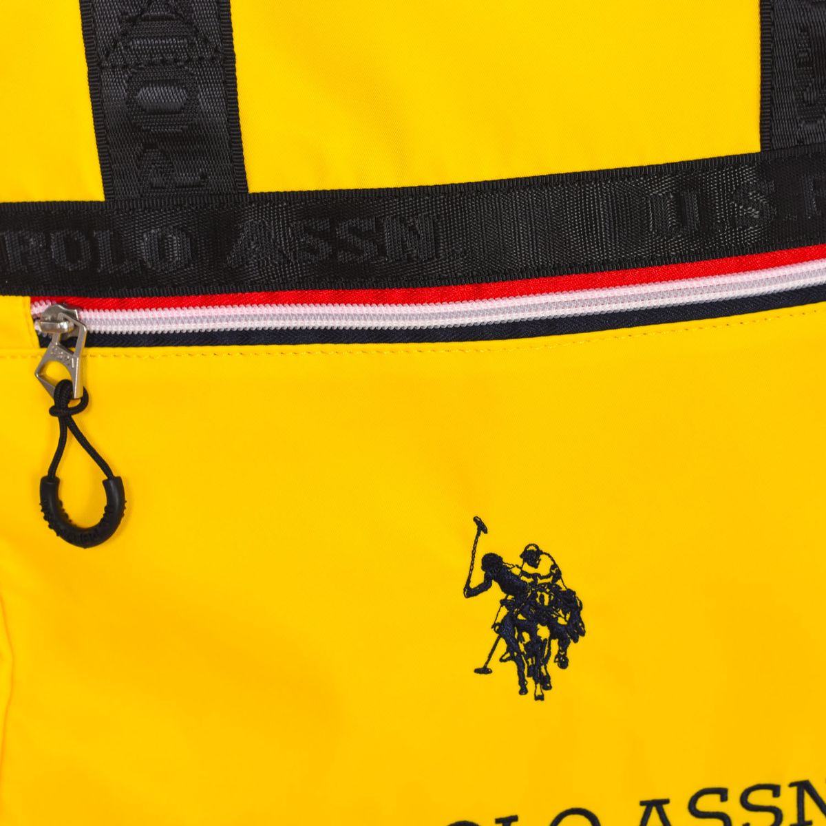 Sportlicher Nylon-Rucksack mit Logo