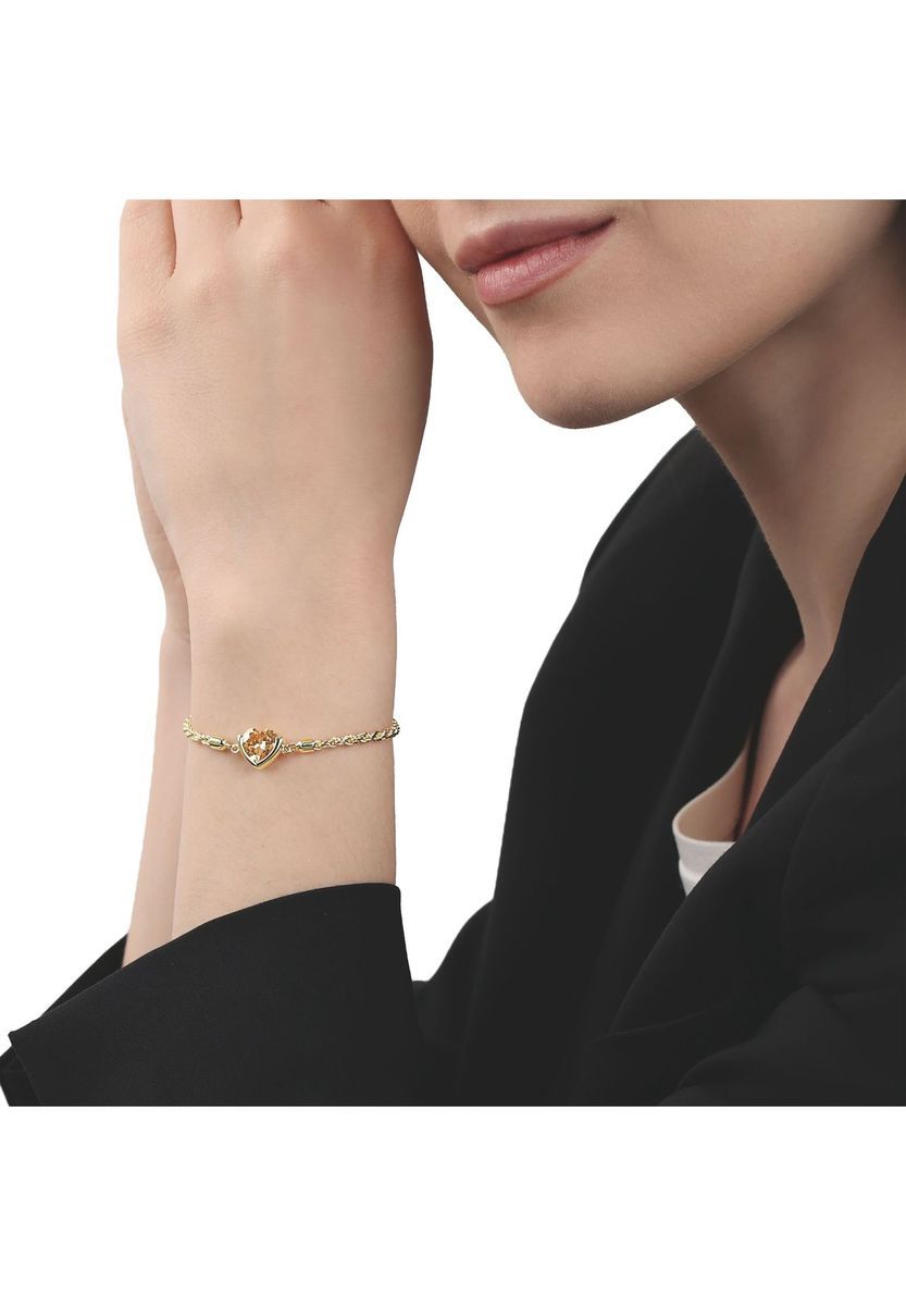 Elegantes goldfarbenes Herzarmband