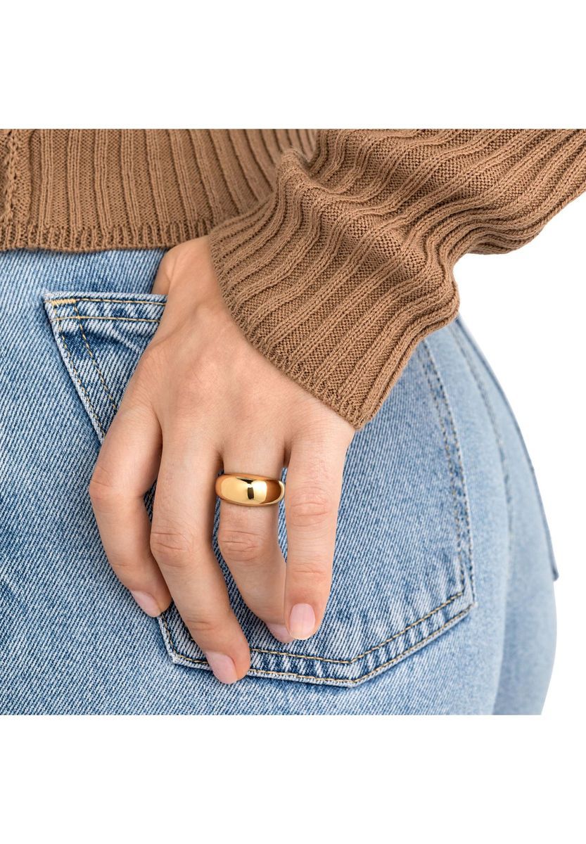 Klassischer gewölbter Goldring