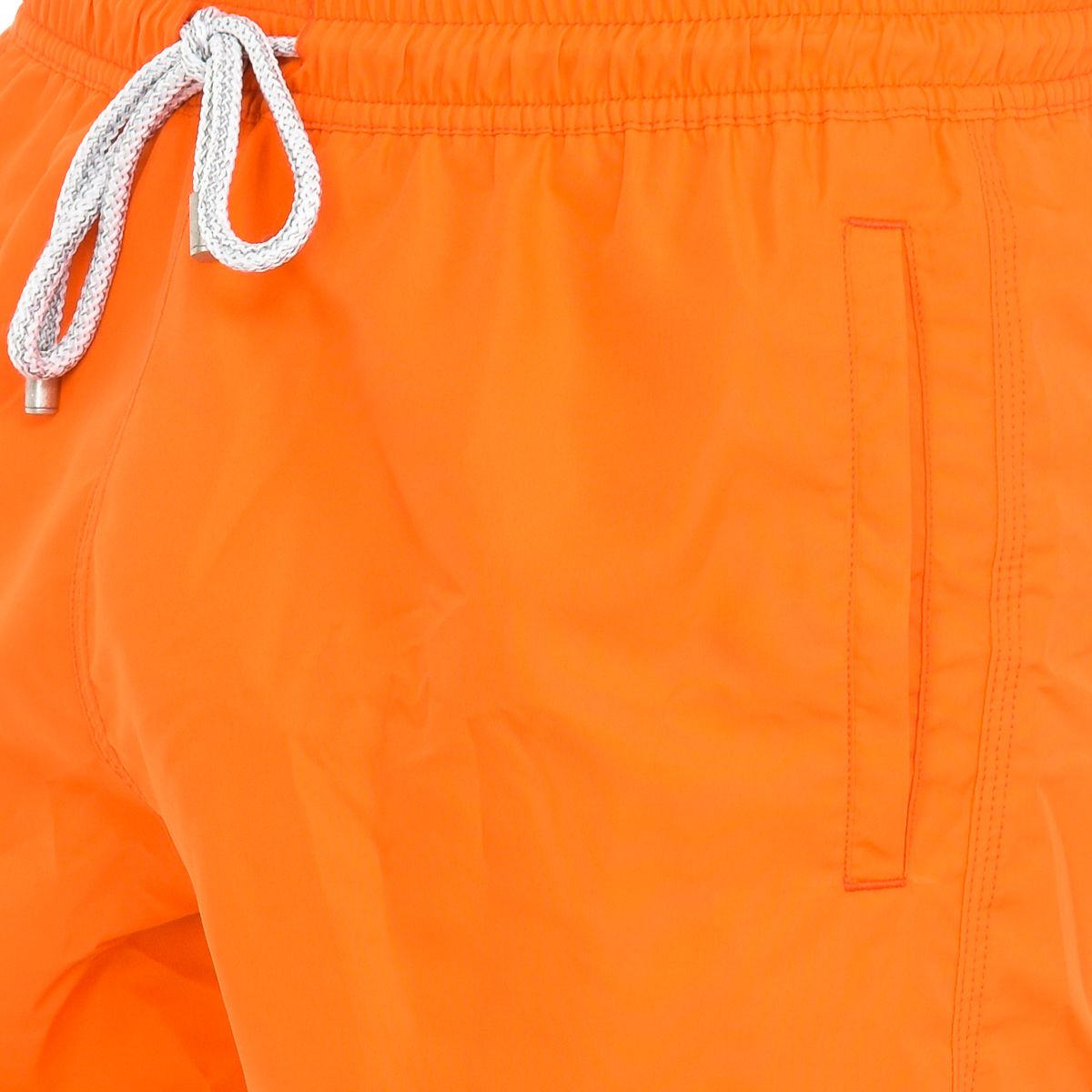 Klassische Badeshorts mit Kordelzug