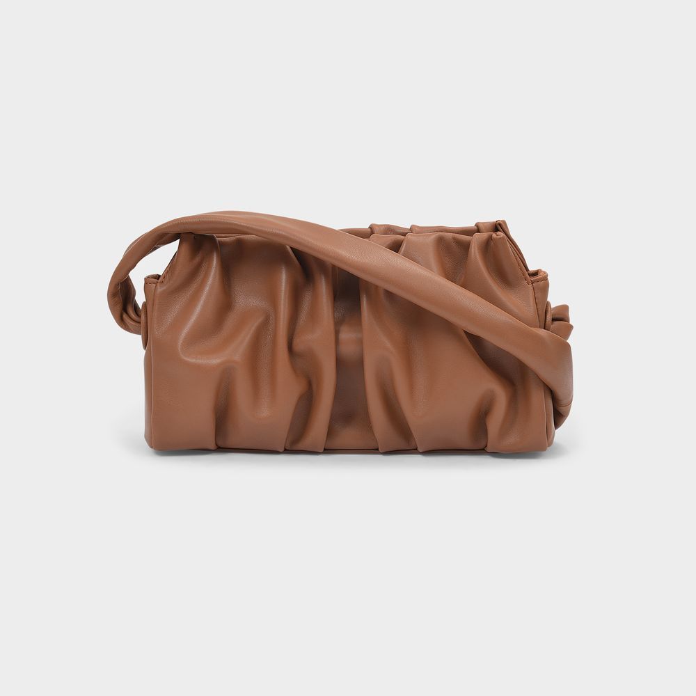 Braune geraffte Schultertasche aus Leder