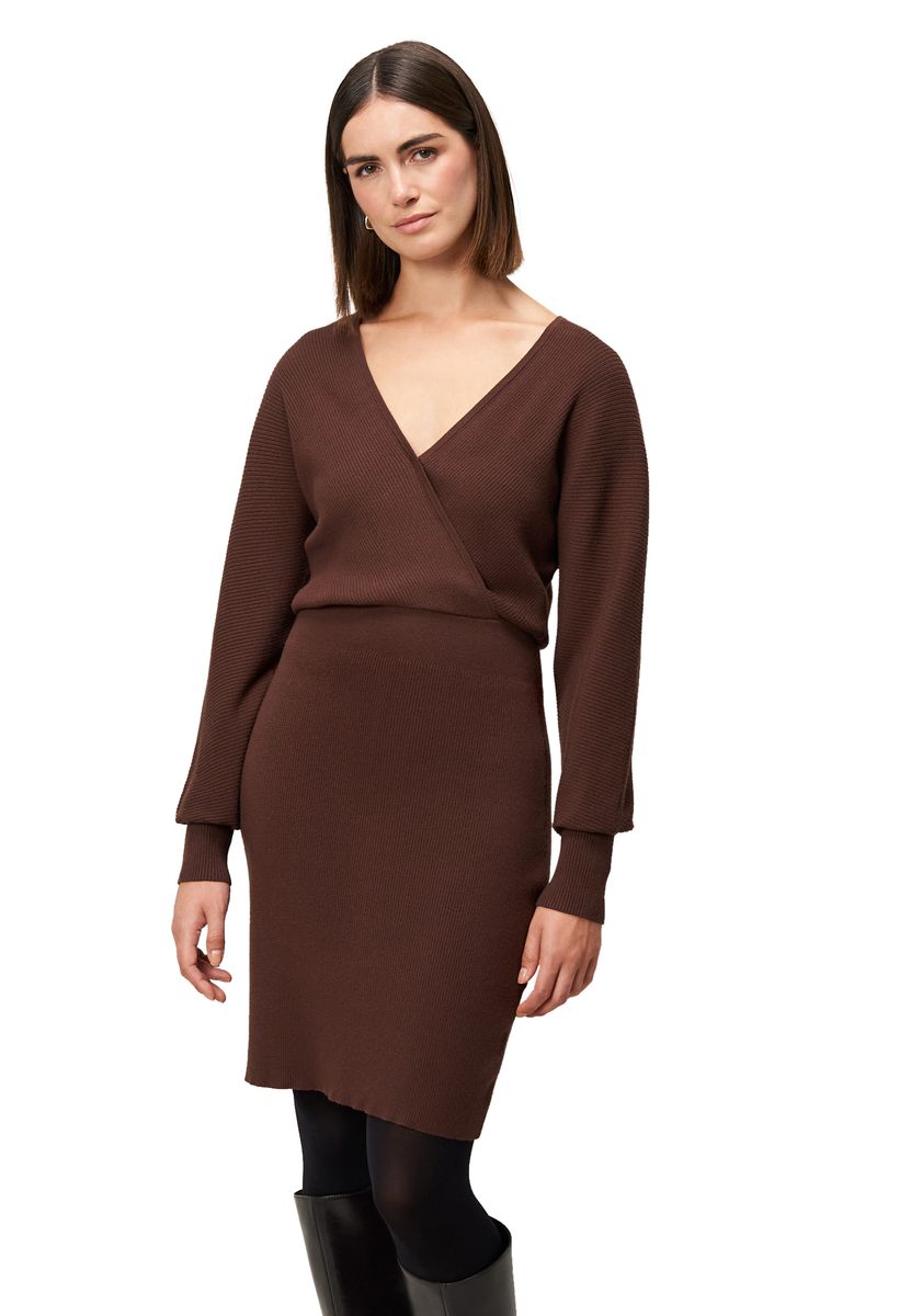 Geripptes Strick-Wickel-Midikleid