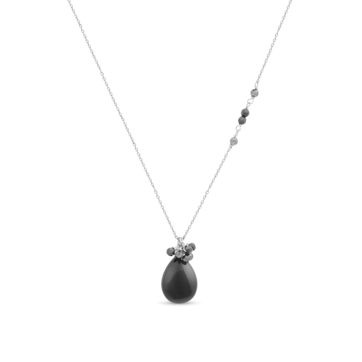 Halskette mit tropfenförmigem Onyx-Anhänger