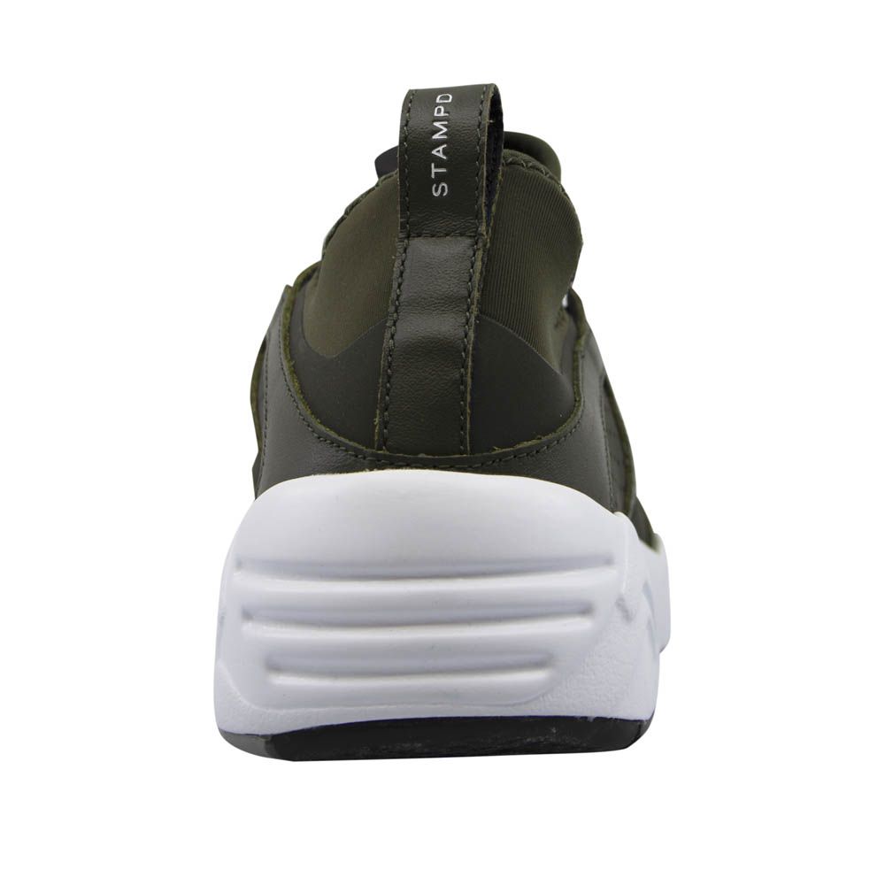 Minimalistische Sneaker mit Schnellverschluss
