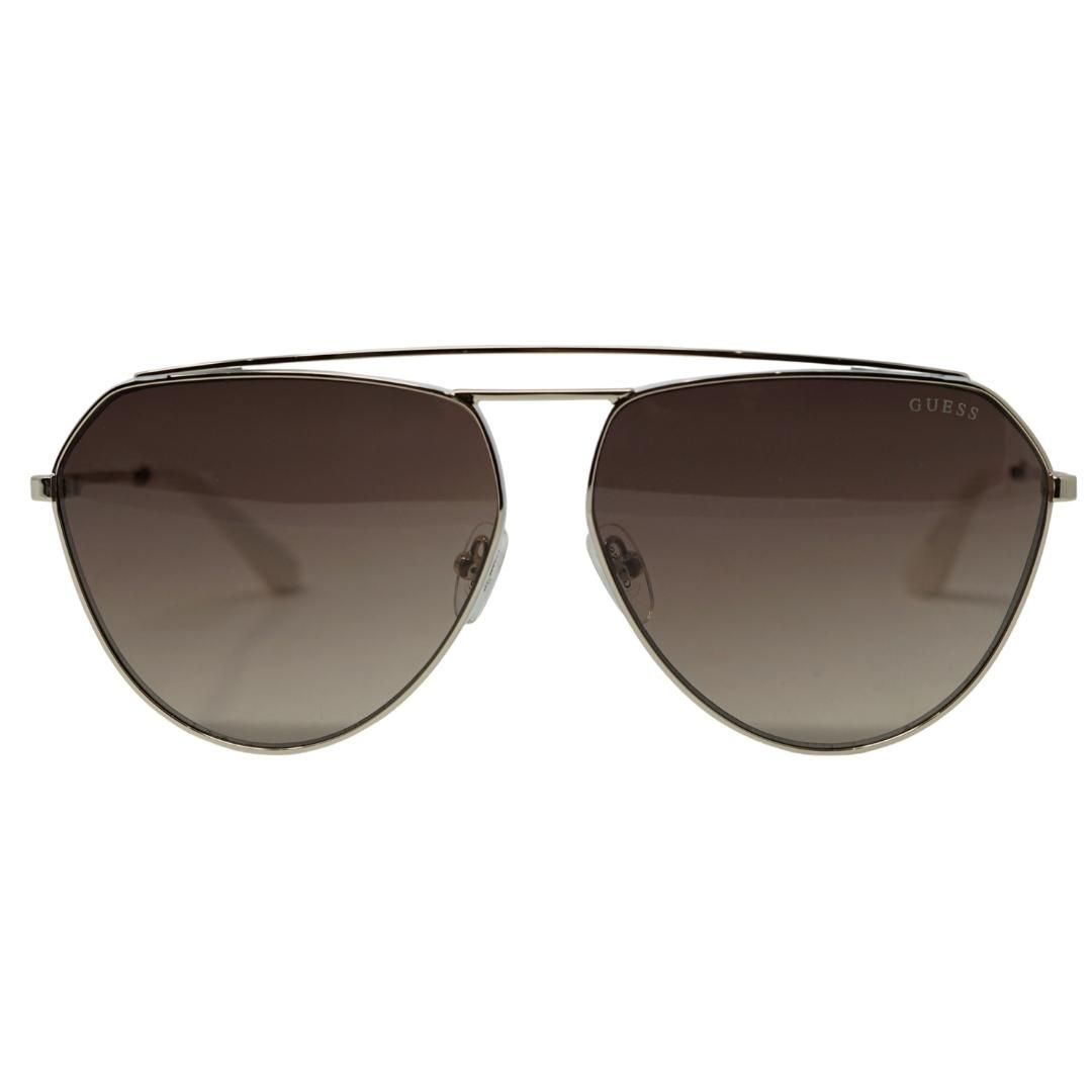 Pilotenbrille mit Metallrahmen
