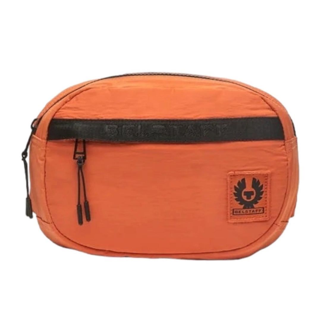 Modische orangefarbene Gürteltasche