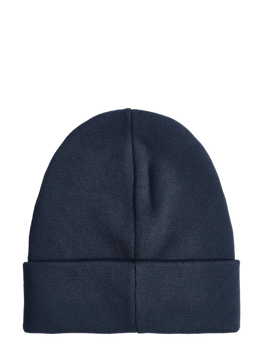 Klassische Beanie mit Logo-Aufnäher