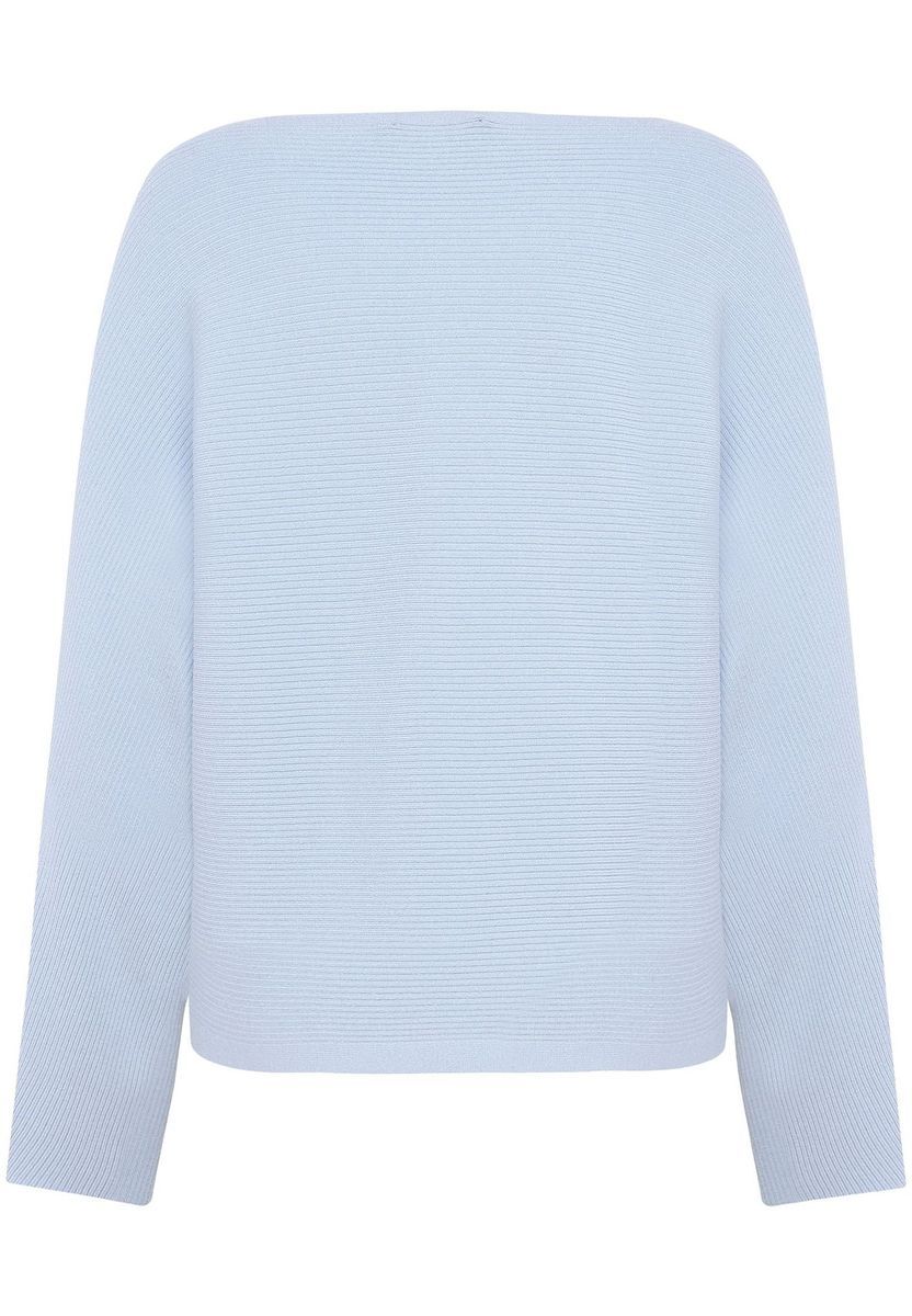 Hellblaues Strickoberteil mit U-Boot-Ausschnitt