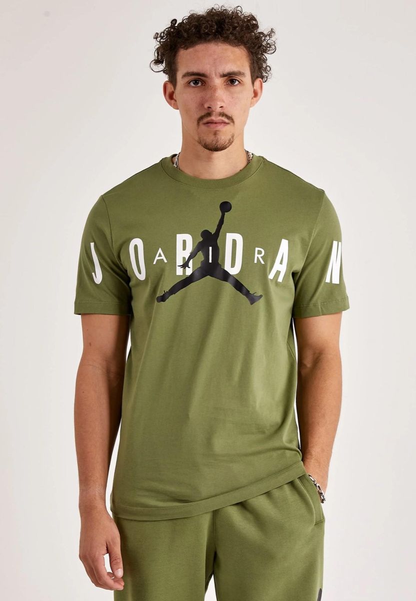 Air Jordan Olive Grafik T-Shirt