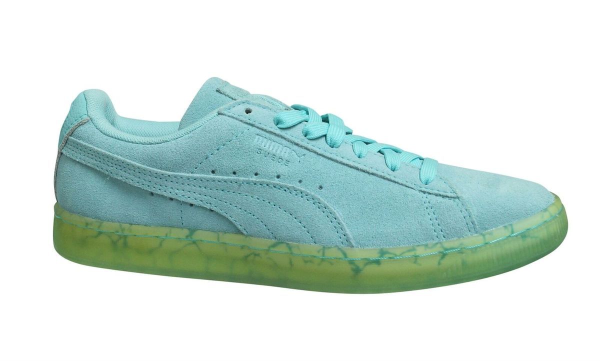 Klassischer Wildleder Low-Top Sneaker