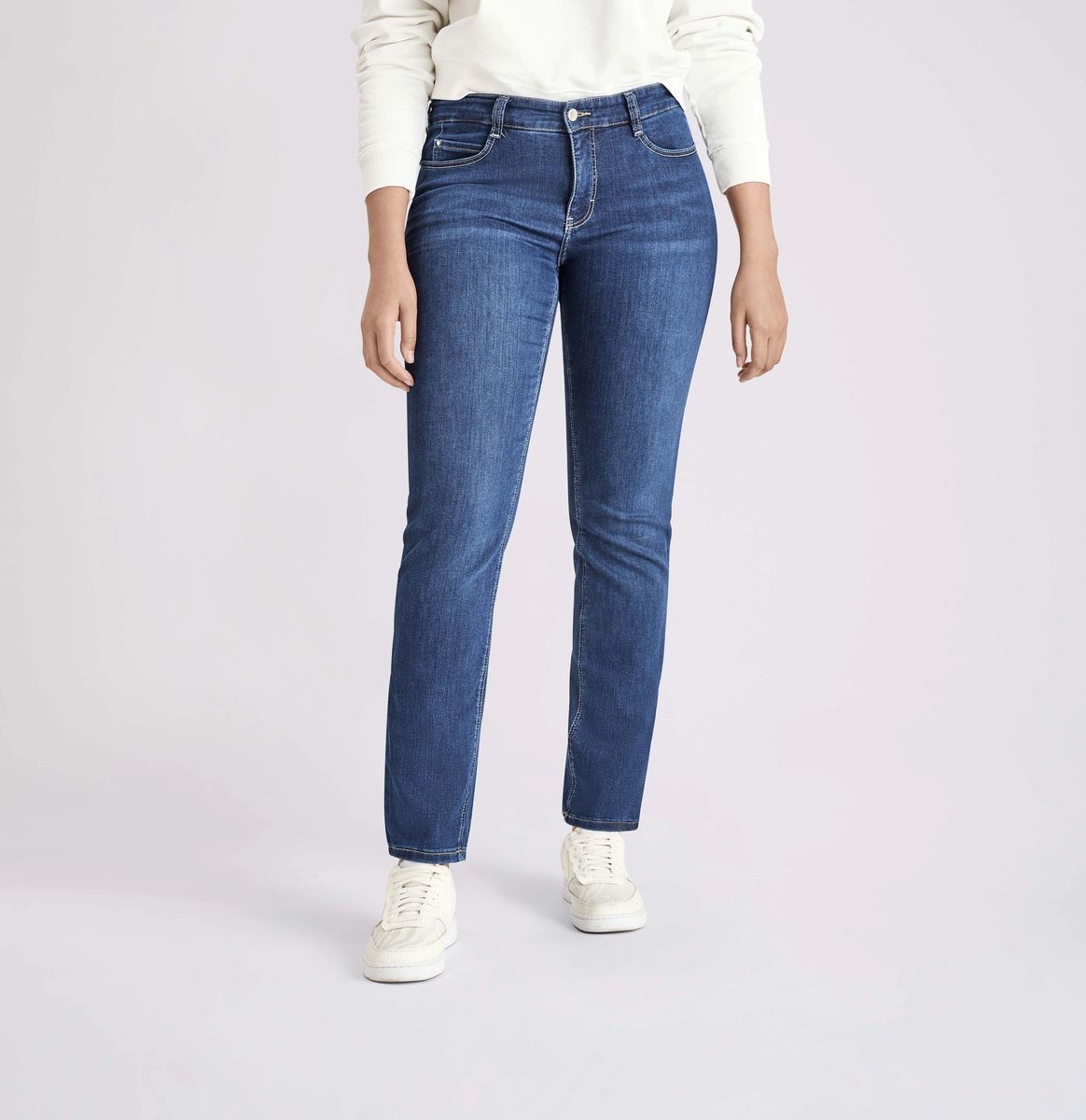 Klassische Damenjeans mit schmaler Passform
