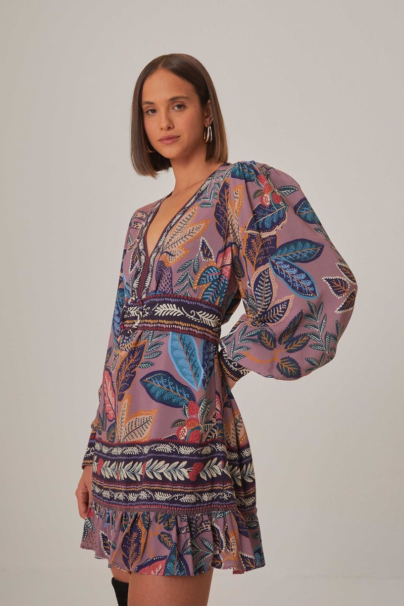 Mini-Kleid mit langen Ärmeln und Blumenmuster