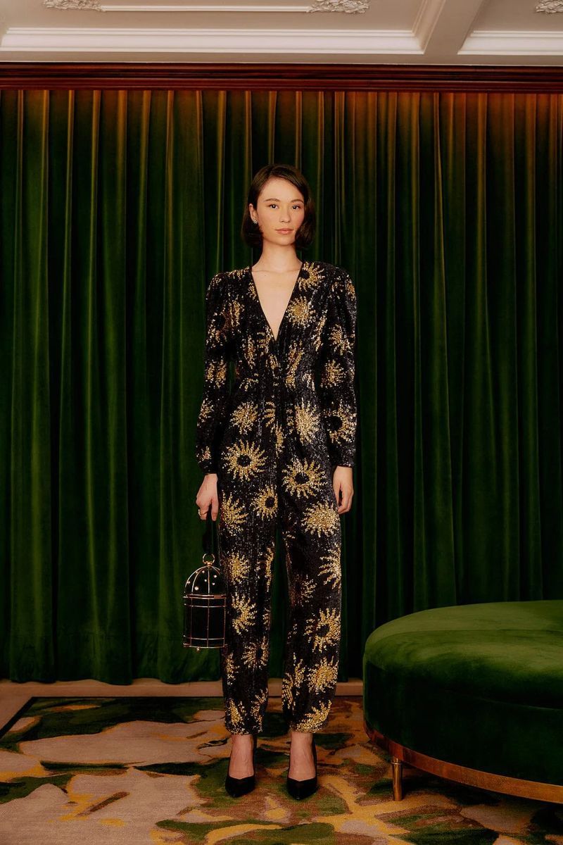 Paillettenbesetzter Jumpsuit mit V-Ausschnitt