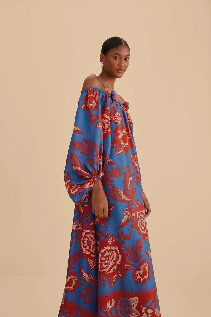 Maxikleid mit Blumenmuster und Carmen-Ausschnitt