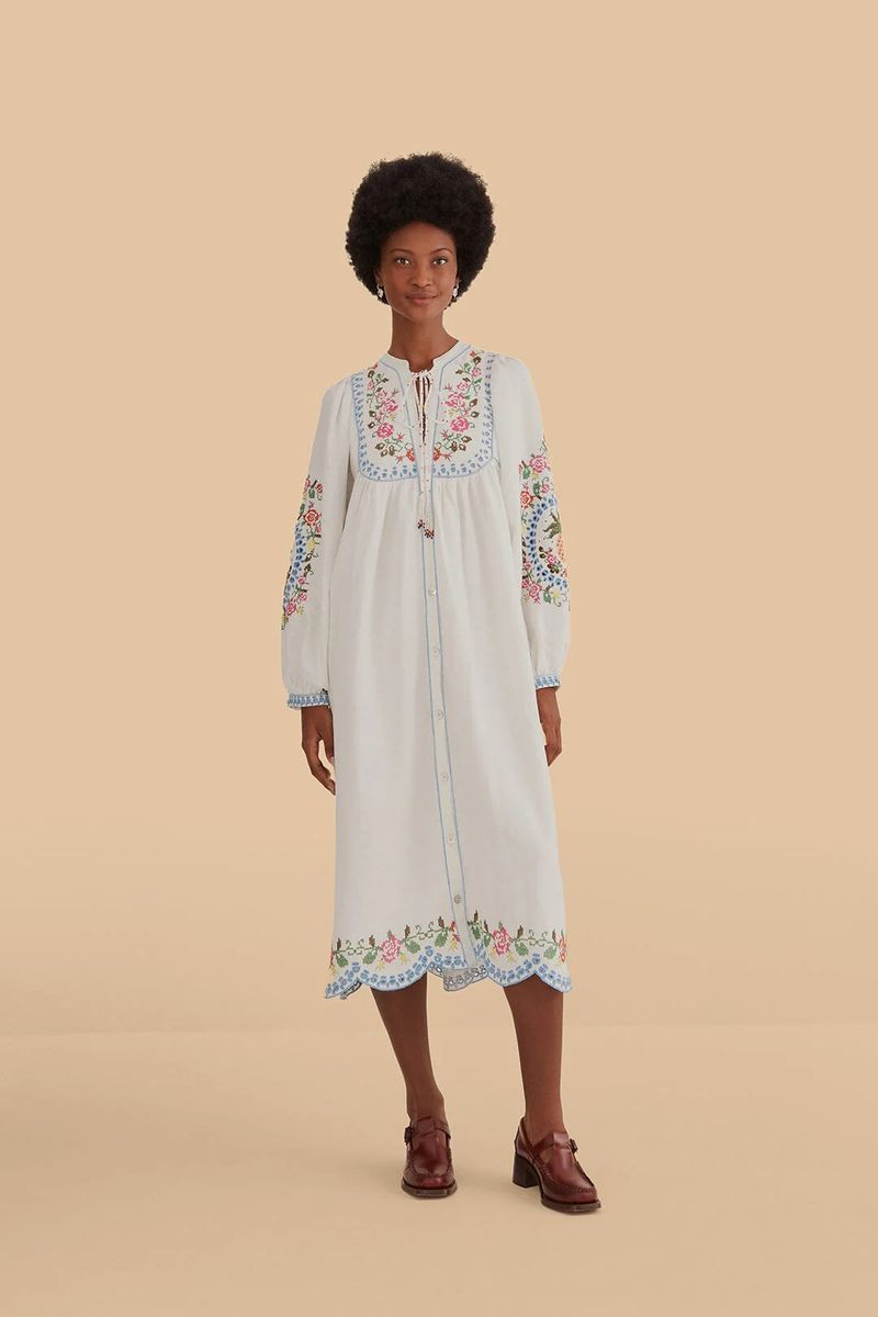 Besticktes Leinen-Midikleid