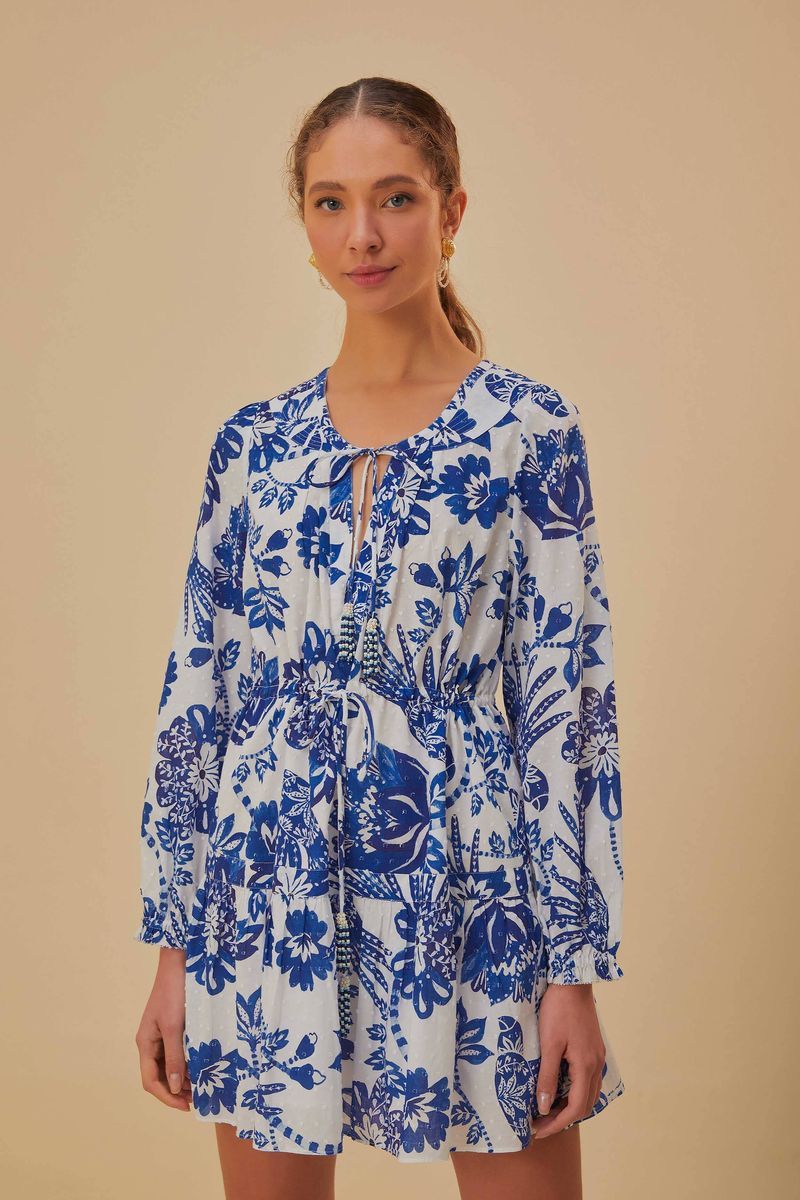 Mini-Kleid mit Blumenmuster und langen Ärmeln