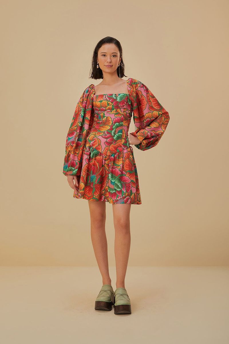 Mini-Kleid mit Blumenmuster und Ärmeln