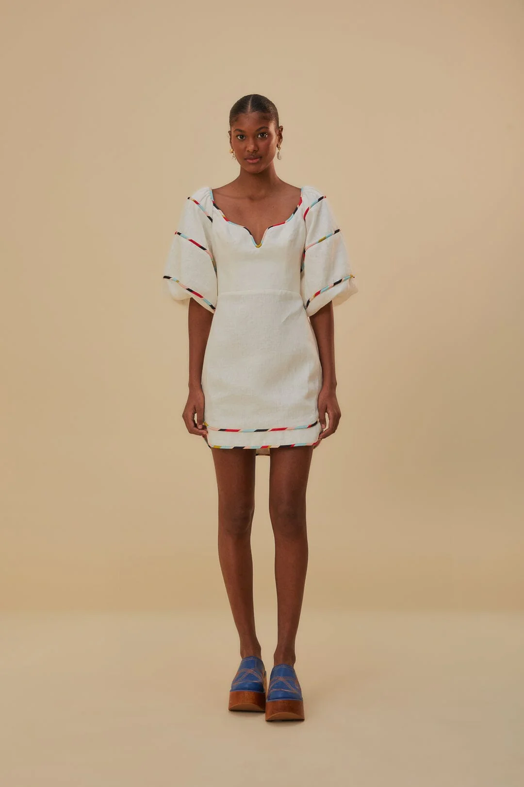 Weißes Euroflax Mini-Kleid mit Streifen