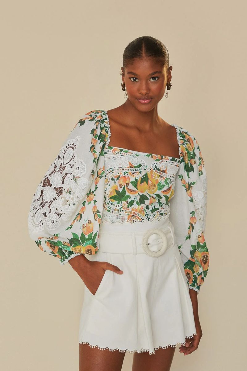 Bluse mit Papaya-Print und Spitzenärmeln