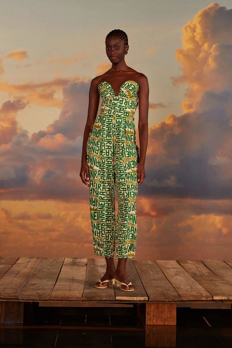 Trägerloser Leinen Jumpsuit mit Bananenprint