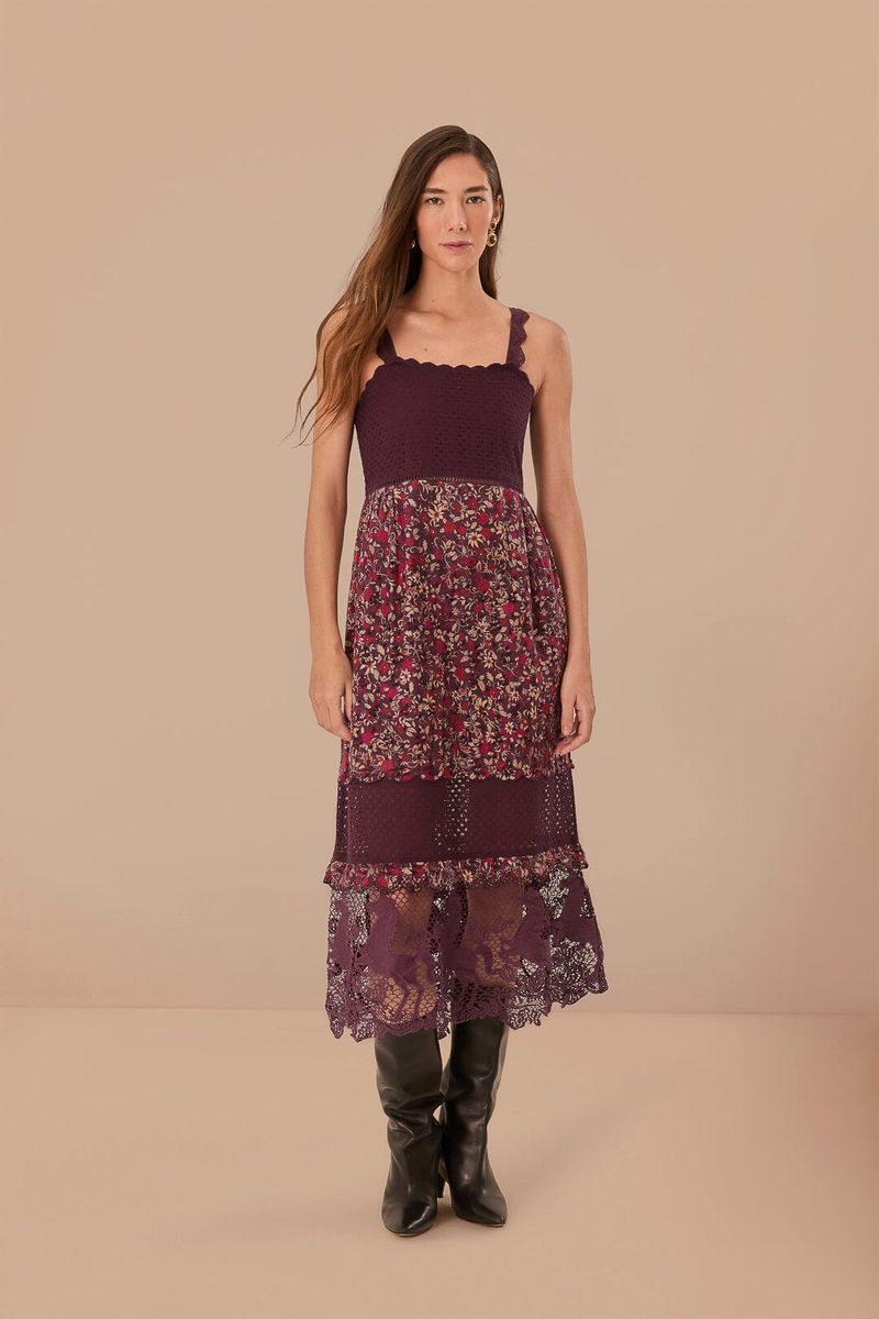 Romantisches, besticktes Midikleid mit Spitze