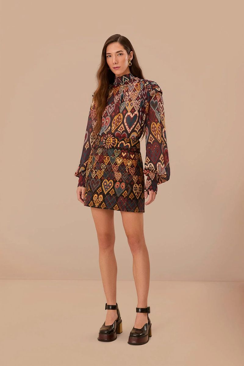Ikat Bluse mit Herzen und langen Ärmeln