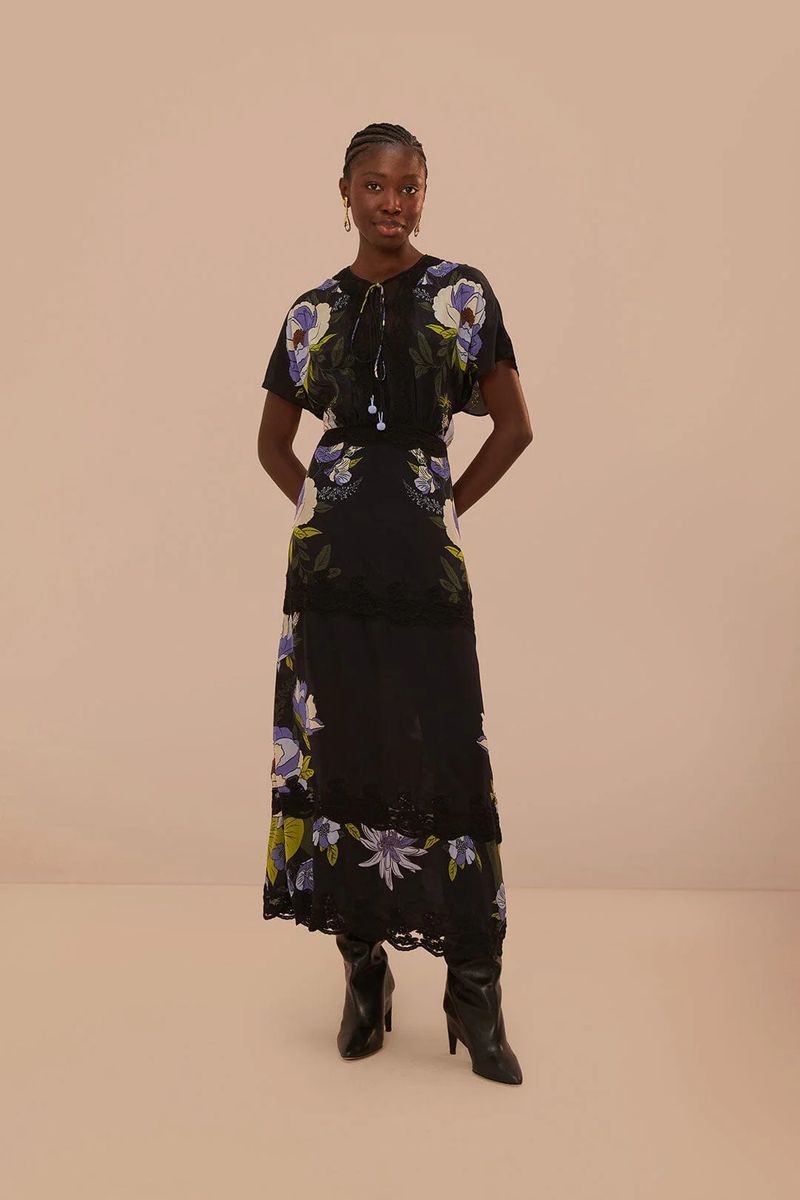 Elegantes Maxikleid mit floraler Spitze